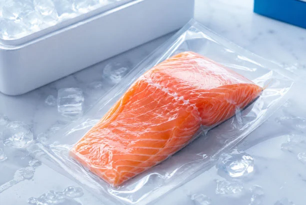 vacuum pouch for meat packaging