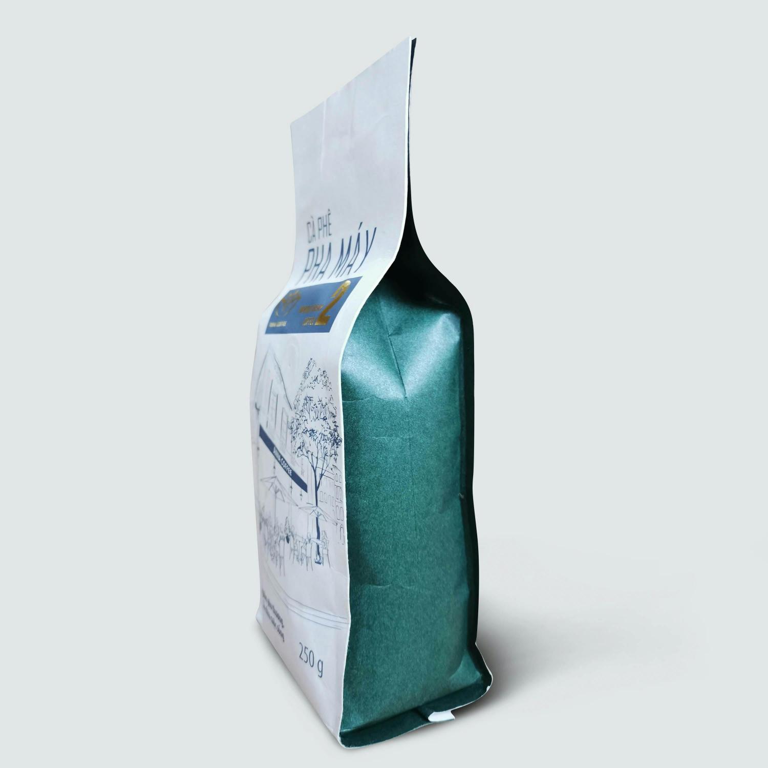 quad seal pouch for food packaging